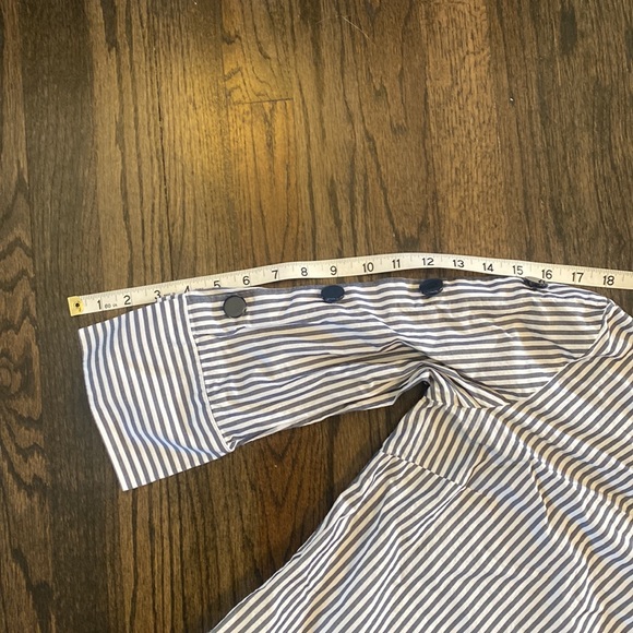 Talbots Blouse Stripe Striped Blue Gray White Buttons small EUC - Picture 4 of 10
